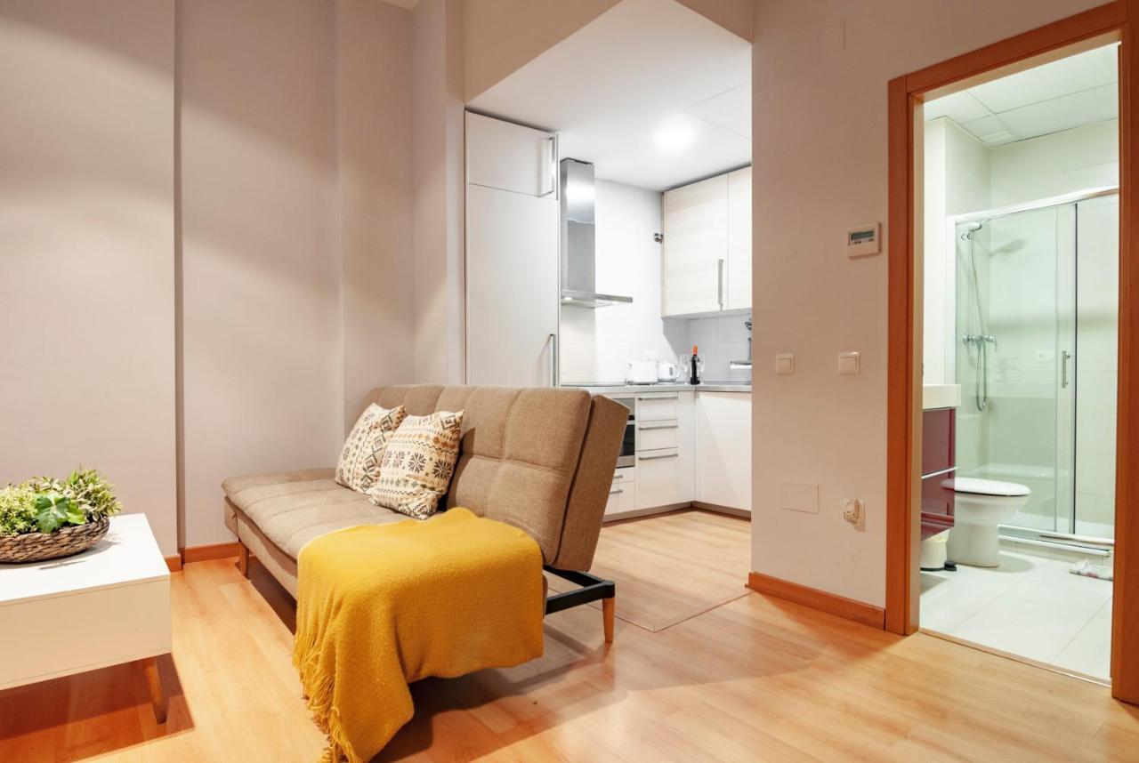 Bhost - Apartamento Victoria Malaga Exterior photo